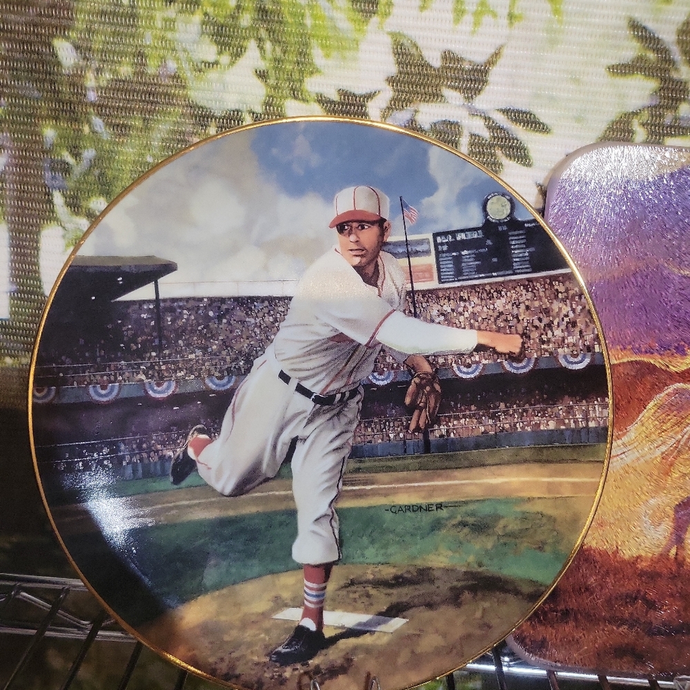 Dizzy Dean plate by Bradford Exchange.